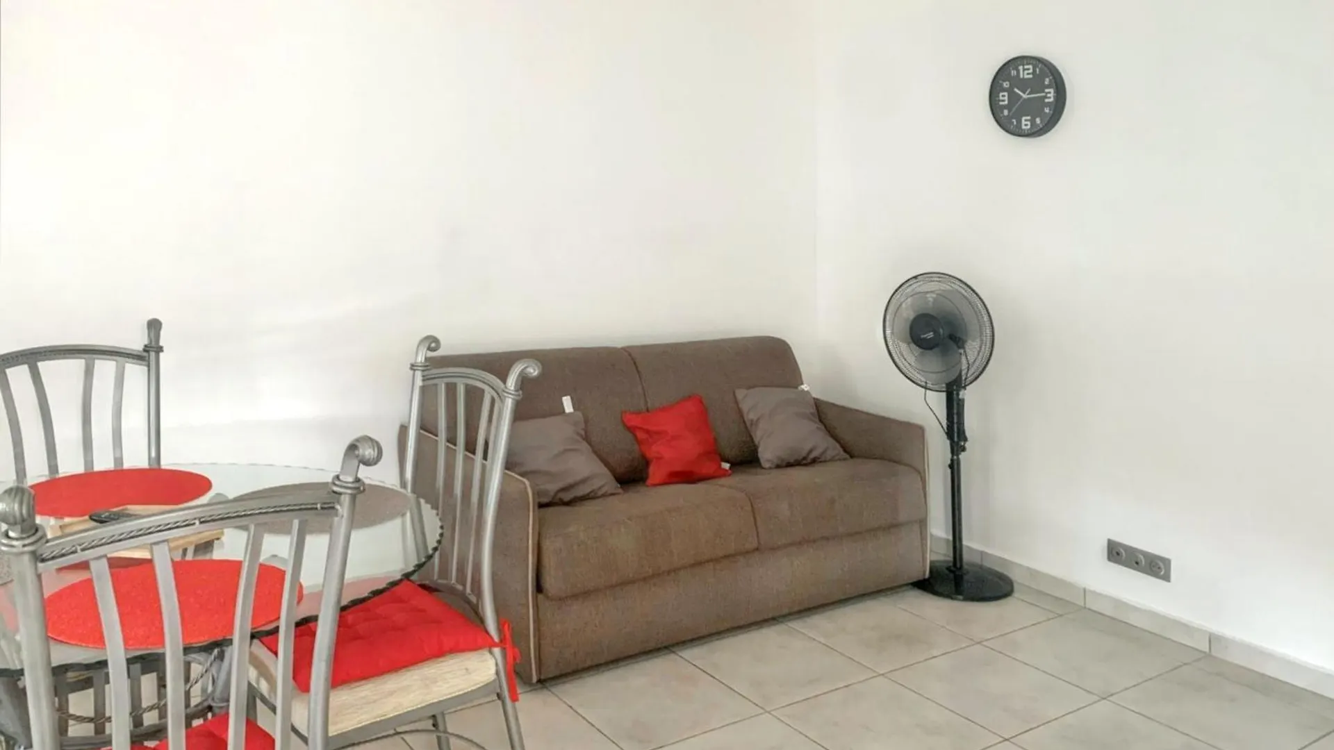Appartement Charmant Proche De La Plage Au Gosier 60 M² Piscine Partagee Le Gosier
